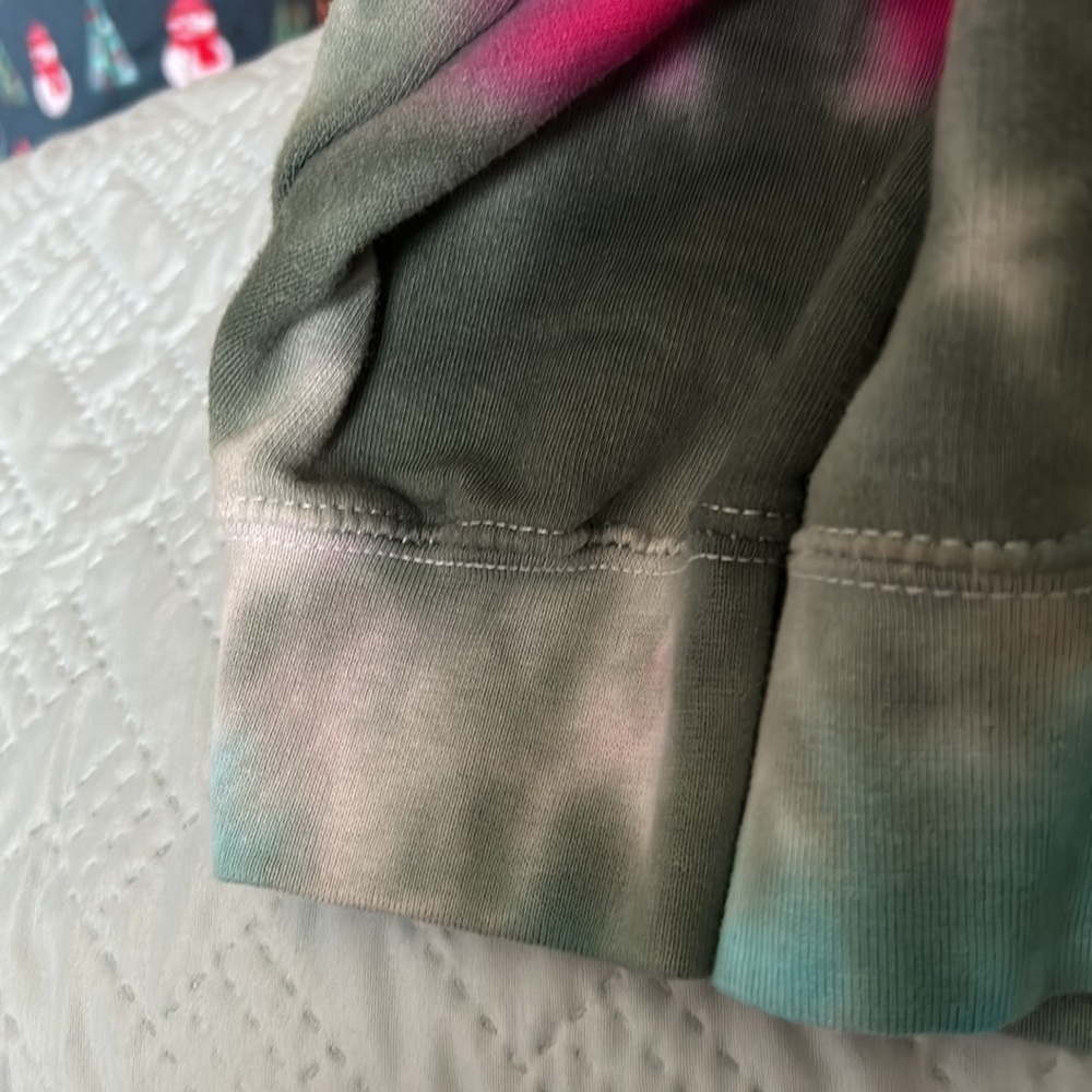 LA DETRESSE HOODIE - Picture 2 of 4